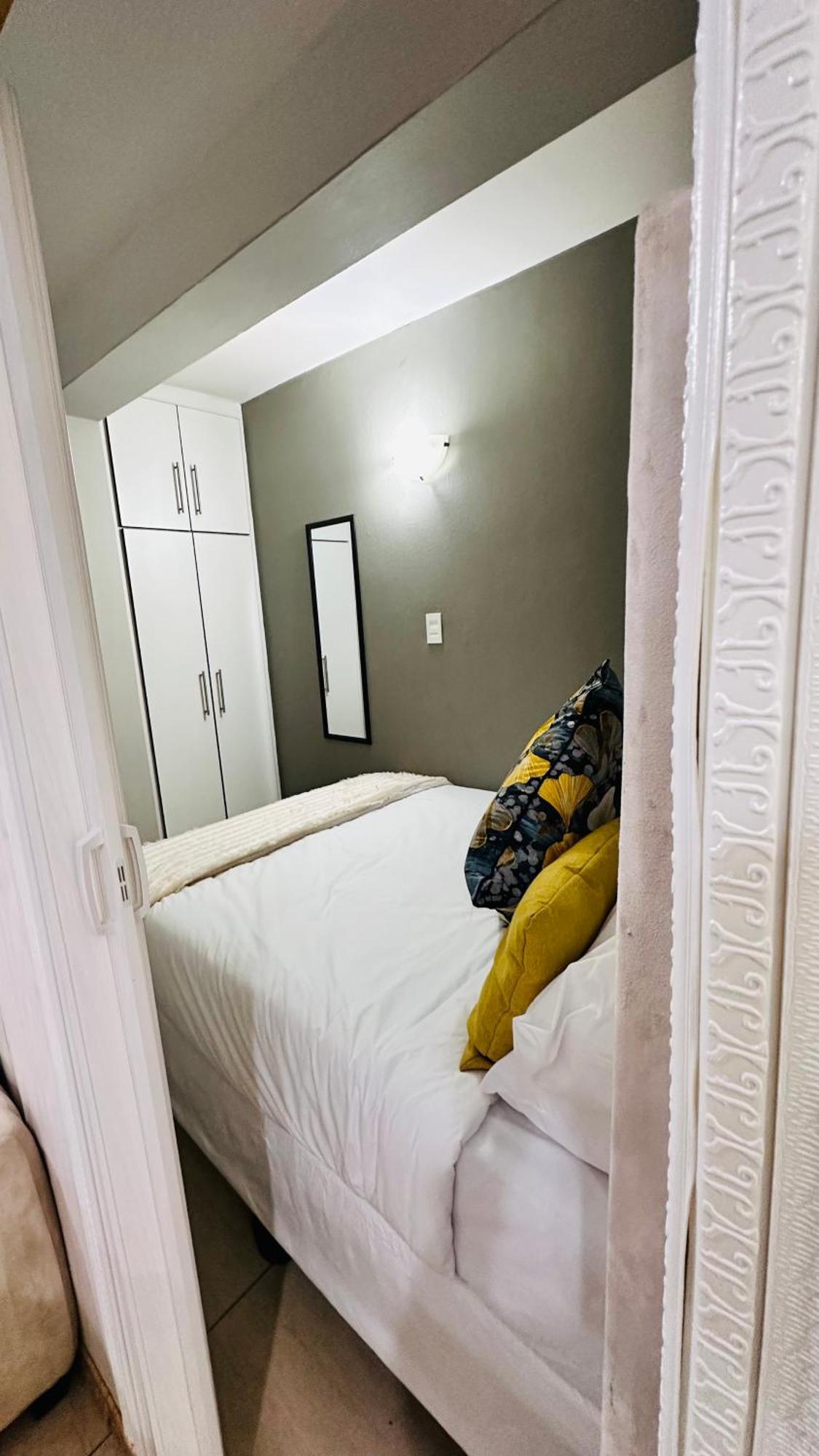 Apartment Luxury Flats *